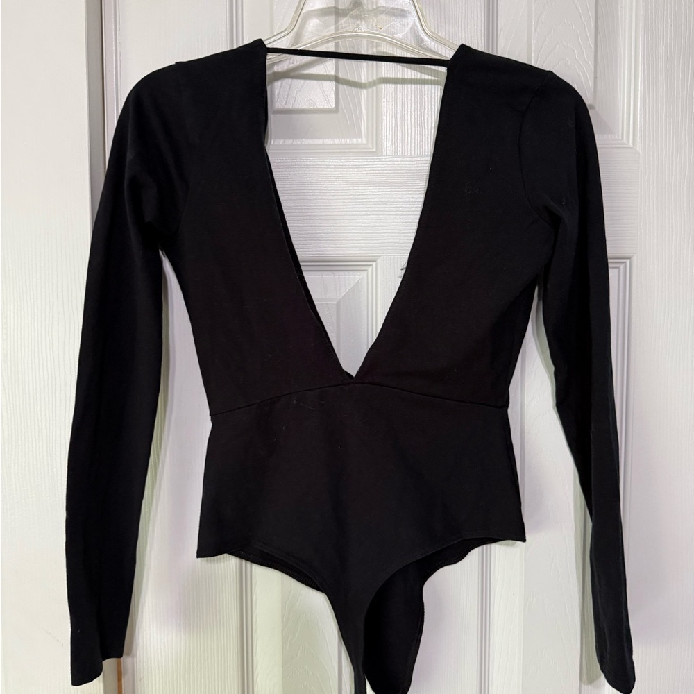 American apparel Black Deep V-Neck Bodysuit - Picture 2 of 3